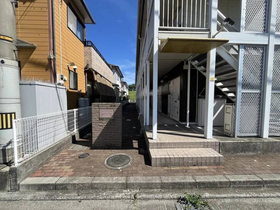 エントランス　アプローチ