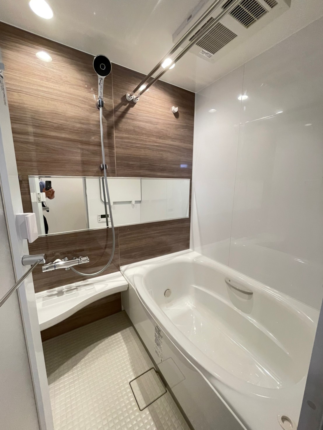 バス・シャワールーム