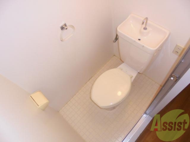 トイレ　こちらのおトイレで用を足してくださいね