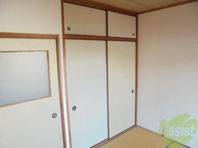 収納　収納スペースが有ると助かりますね。