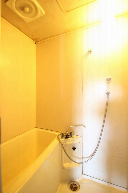 バス・シャワールーム　同物件別室