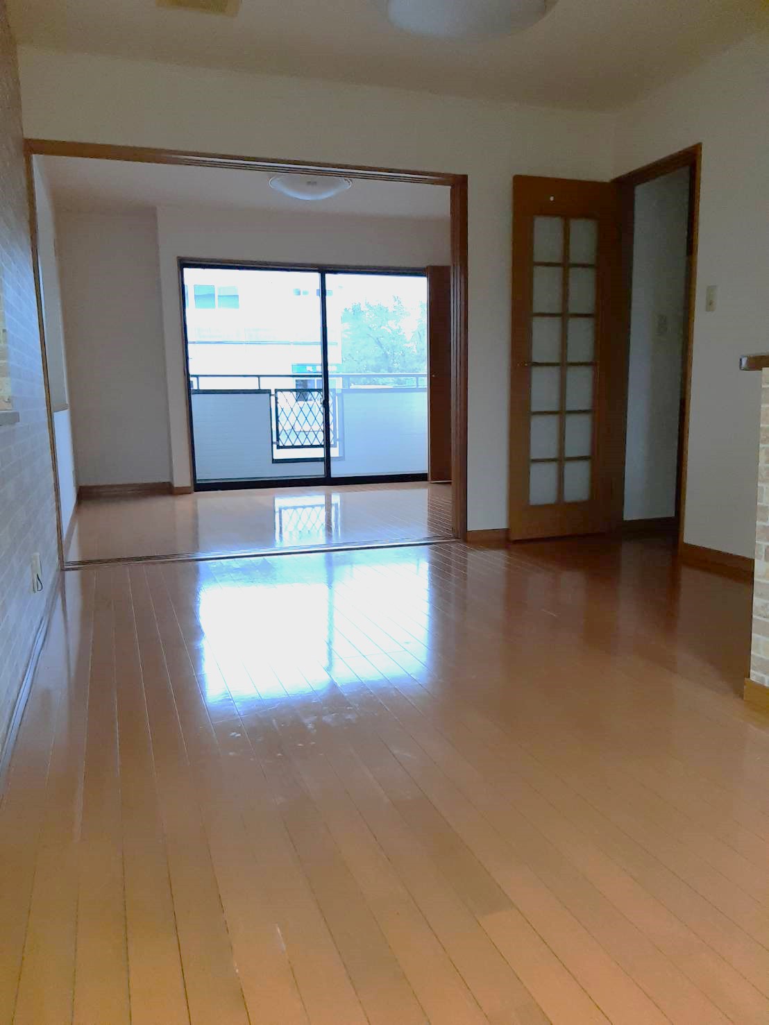 新潟市西区 2階建 築30年の内装写真