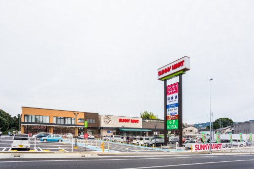 小学校　高知市立第四小学校（小学校）まで446m