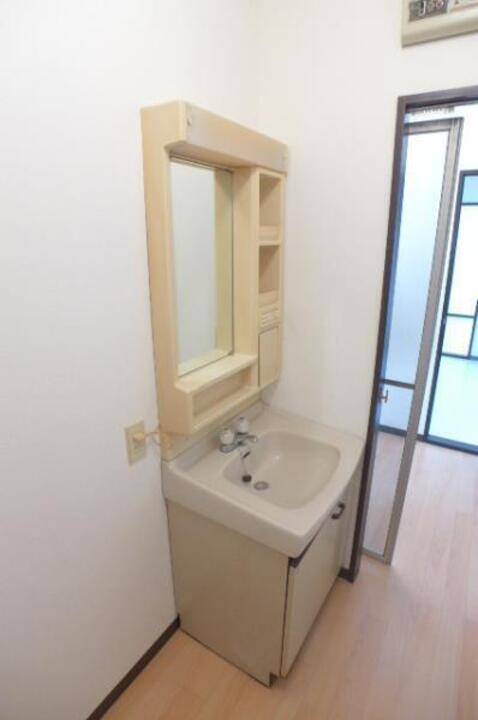 洗面設備　洗面所