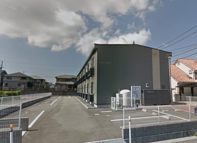 駐車場　エントランス