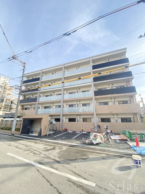 大阪市西成区玉出西のマンションの建物外観