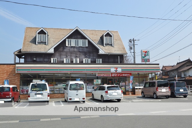 コンビニ　セブンイレブン（コンビニ）まで1908m
