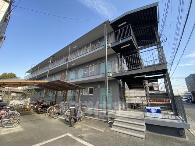 京都市西京区牛ケ瀬林ノ本町のマンションの建物外観