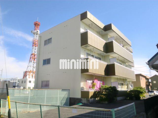 建物外観　お洒落に塗り替えられた外観。