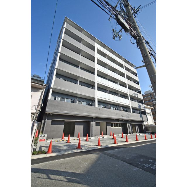 京都市南区吉祥院九条町のマンションの建物外観