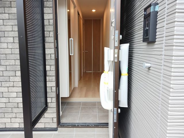 【コルティーレIIの玄関】