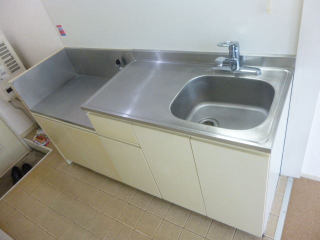 キッチン　２口ガスコンロ設置可能