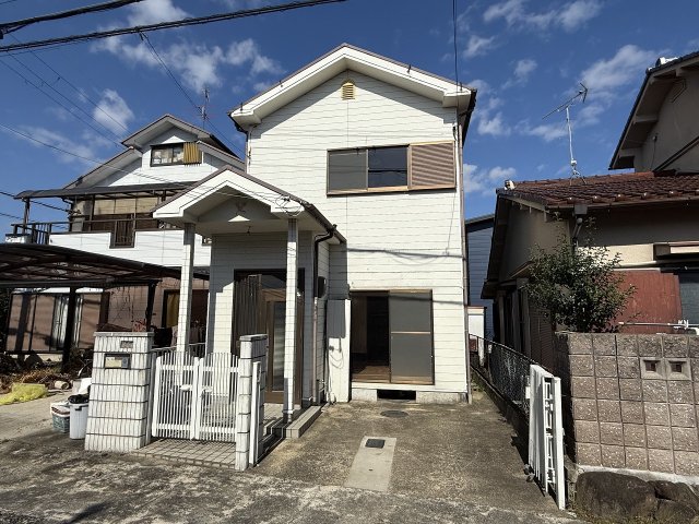 大和高田市奥田戸建の建物外観