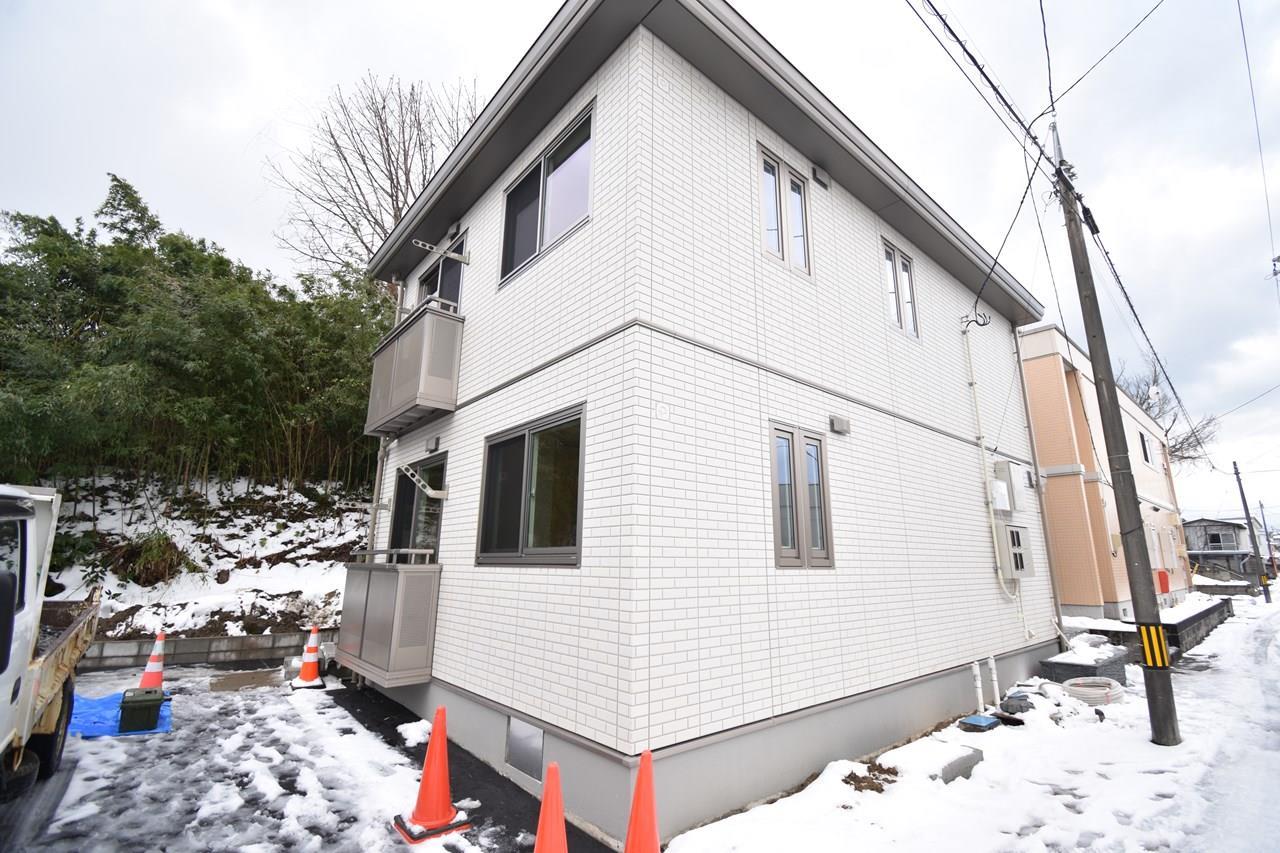 【エターナル朝日町の建物外観】