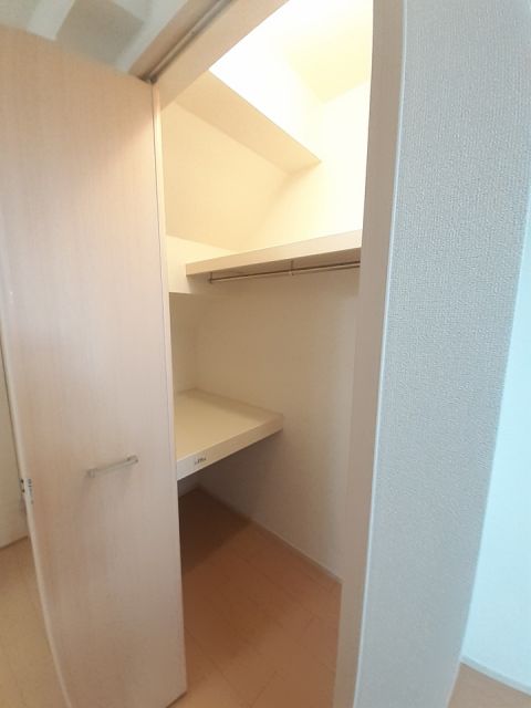 【御坊市名屋のアパートの収納】