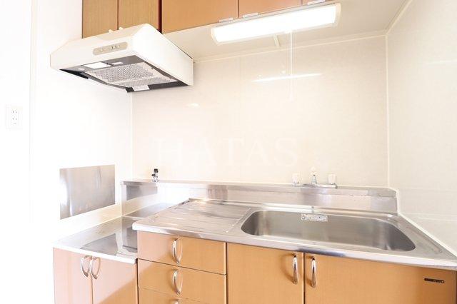 キッチン　同物件別部屋