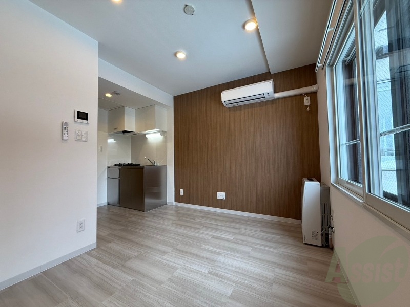 居室・リビング　広々としたリビングですね。使い勝手がよさそうですね！