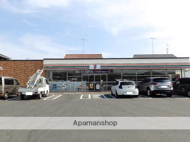 コンビニ　セブンイレブン（コンビニ）まで996m