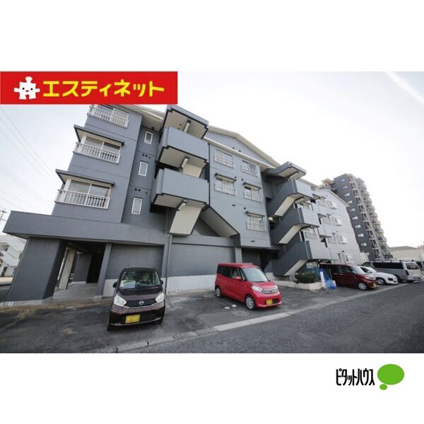 半田市栄町のマンションの建物外観