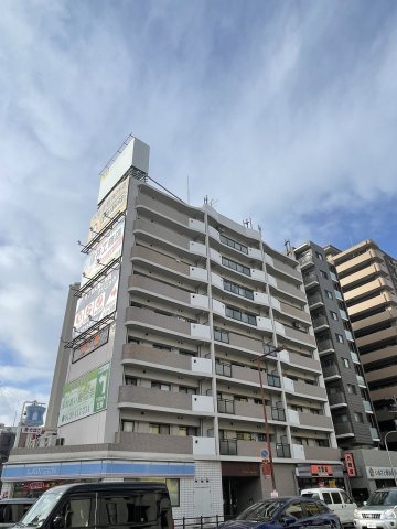 大阪市東成区大今里西のマンションの建物外観