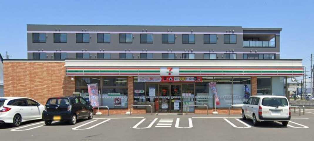 コンビニ　セブン－イレブン恵庭駅前店（コンビニ）まで293m