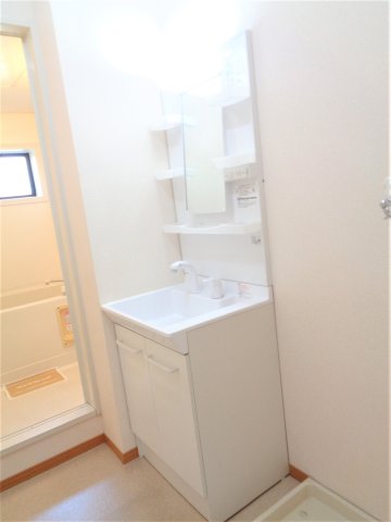 洗面設備　洗髪洗面化粧台