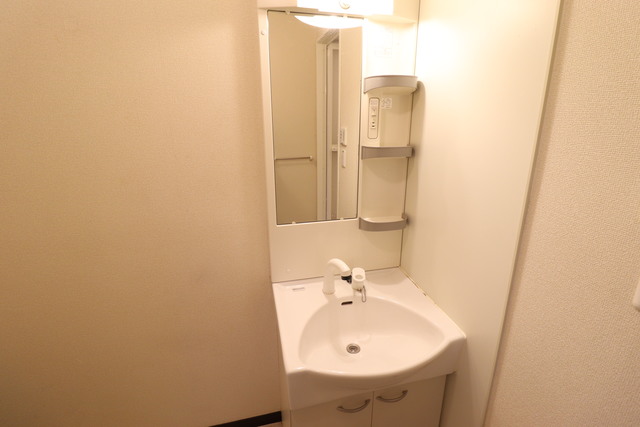 洗面設備　シャンプードレッサー