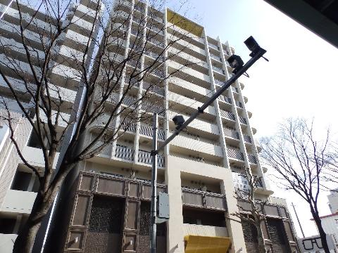 カスタリア新栄IIの建物外観