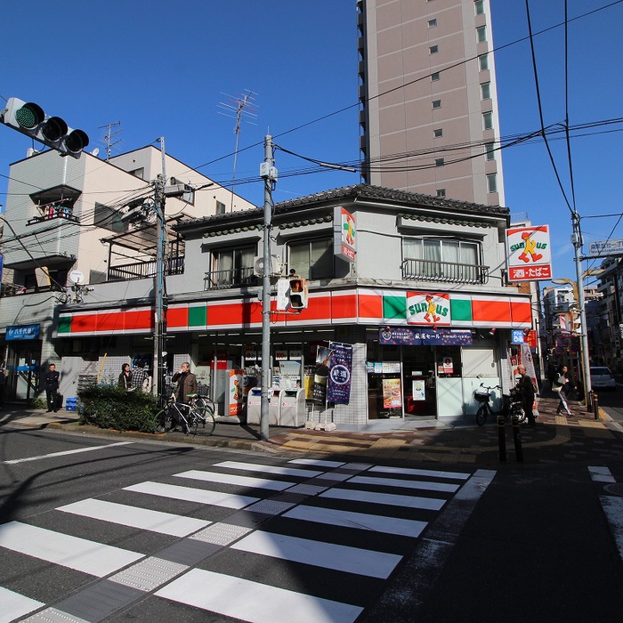 コンビニ　サンクス（コンビニ）まで110m