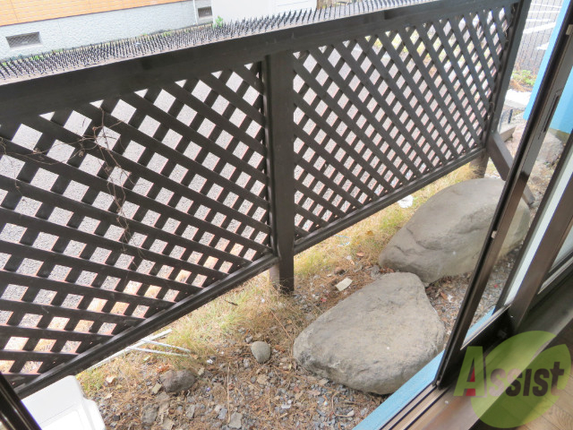 バルコニー　洗濯物を干すスペースが確保されていました。