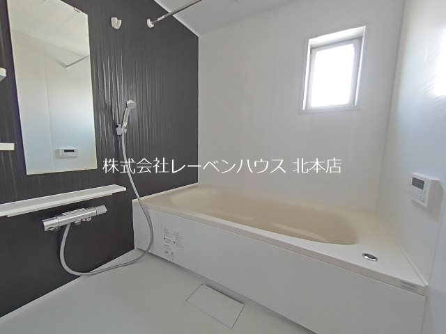 バス・シャワールーム　レーベンハウス北本店へ　048-590-5757