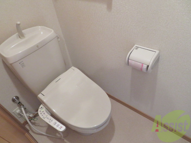 トイレ　トイレにはウォシュレットが付いているので、嬉しですね