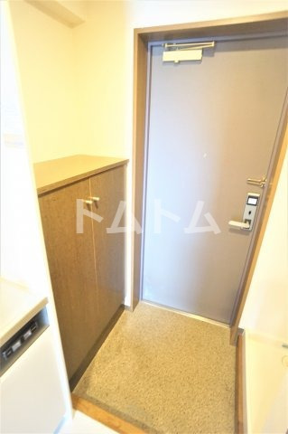 玄関　※写真は別のお部屋です。詳細はお問い合わせください。