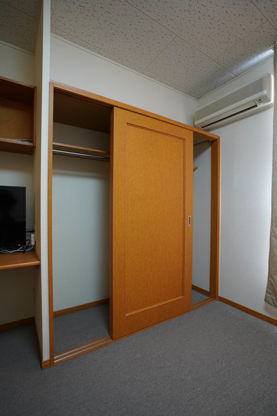 収納　同じ建物の別のお部屋