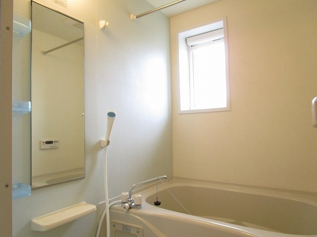 バス・シャワールーム　お風呂です