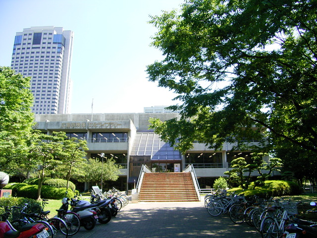 図書館　広島市立中区図書館（図書館）まで1041m