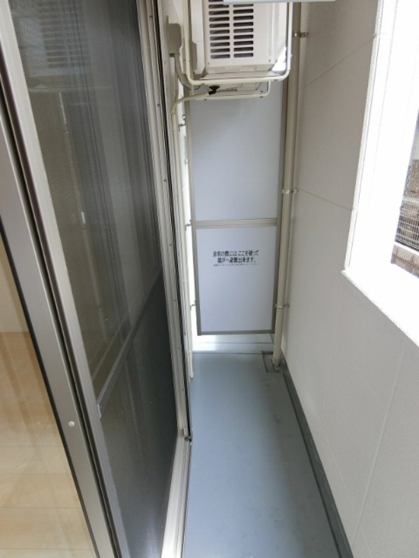 バルコニー　図面と現状に相違がある場合には現状を優先