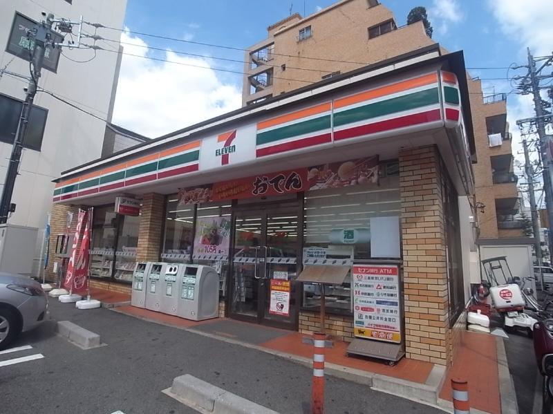 コンビニ　セブンイレブン 名古屋瑞穂通8丁目店（コンビニ）まで393m