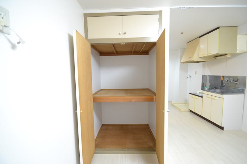 収納　お部屋を広くお使い頂けます。