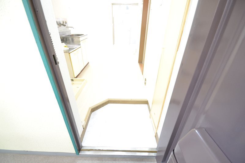 玄関　シューズボックス付きの玄関です。