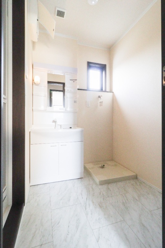 洗面設備　図面と現状に相違がある場合には現状を優先