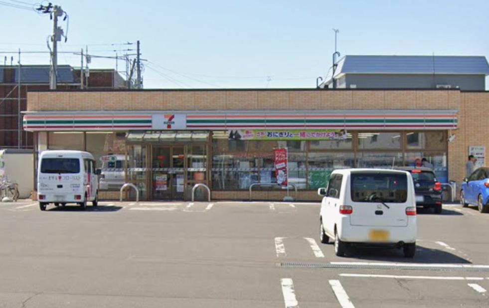 コンビニ　セブンイレブン 弘前弘高下店（コンビニ）まで188m