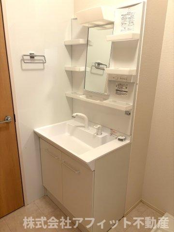 洗面設備　洗髪洗面化粧台