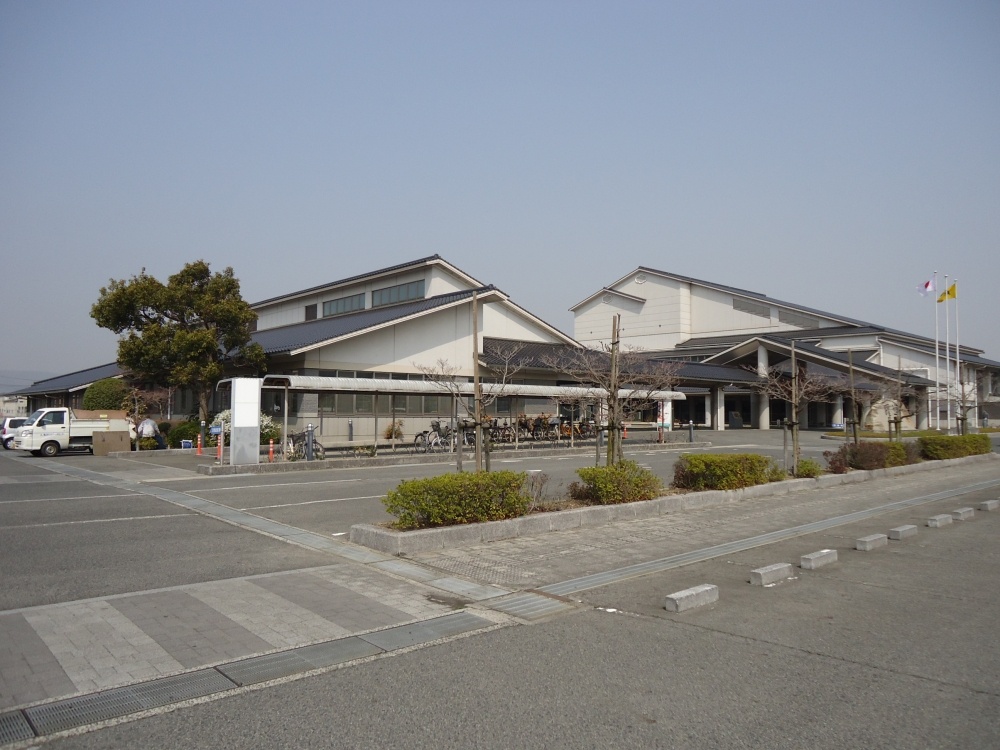 図書館　福山市かんなべ図書館（図書館）まで425m