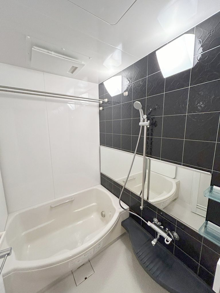 バス・シャワールーム　バス