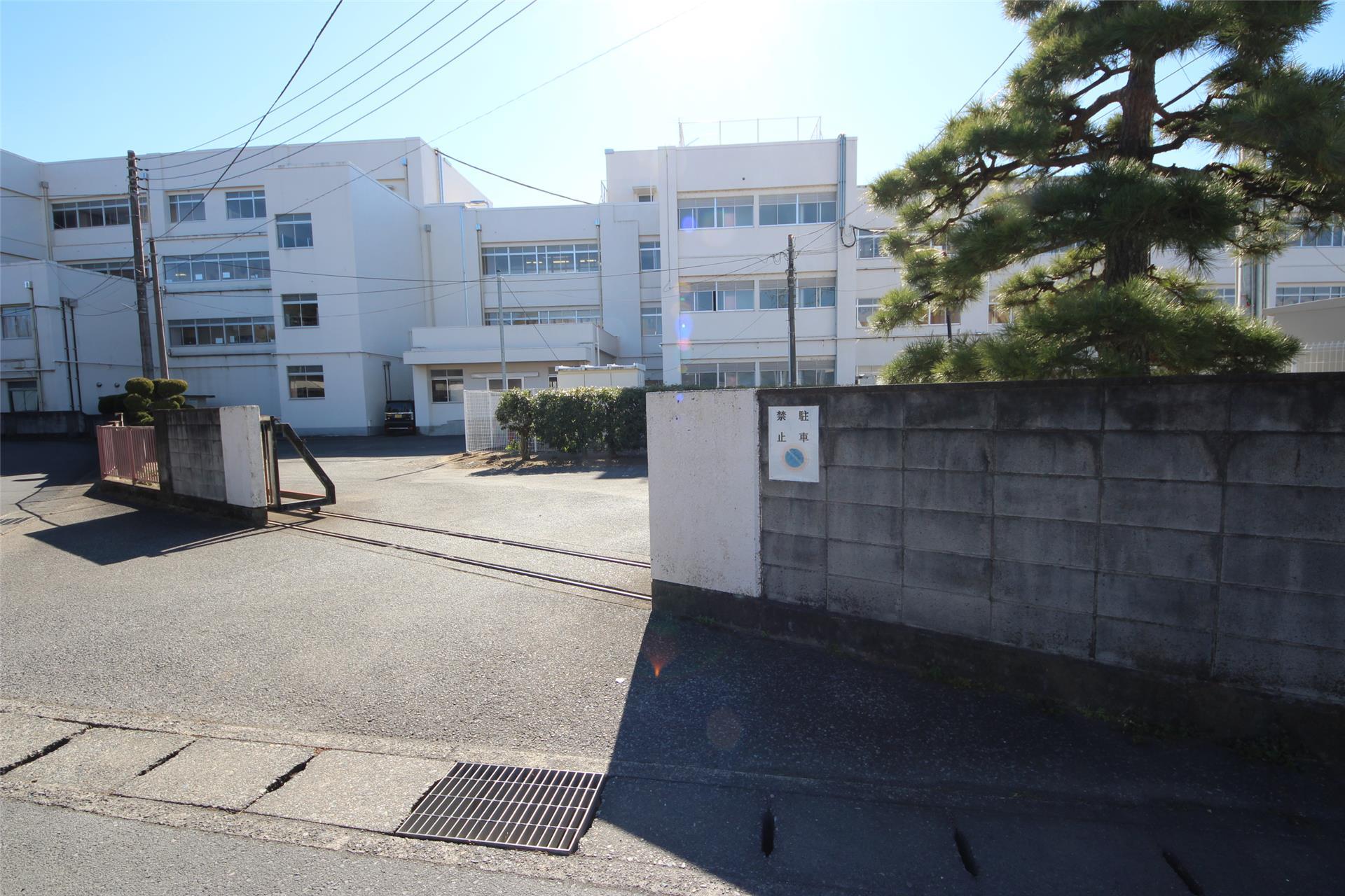 小学校　足利市立山前小学校（小学校）まで1097m