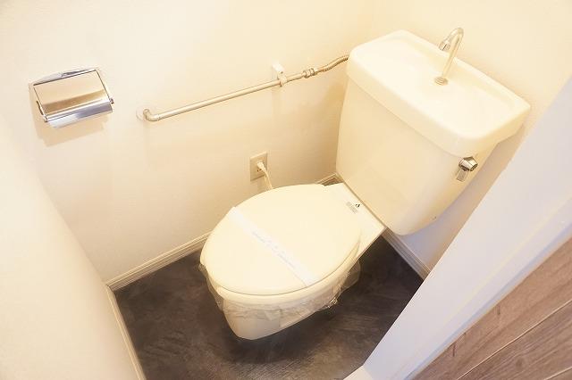 トイレ　トイレ