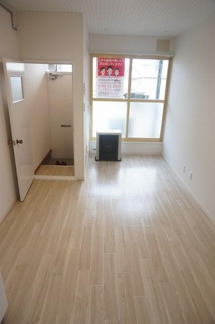 居室・リビング　居室