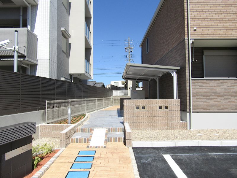 エントランス　エントランス