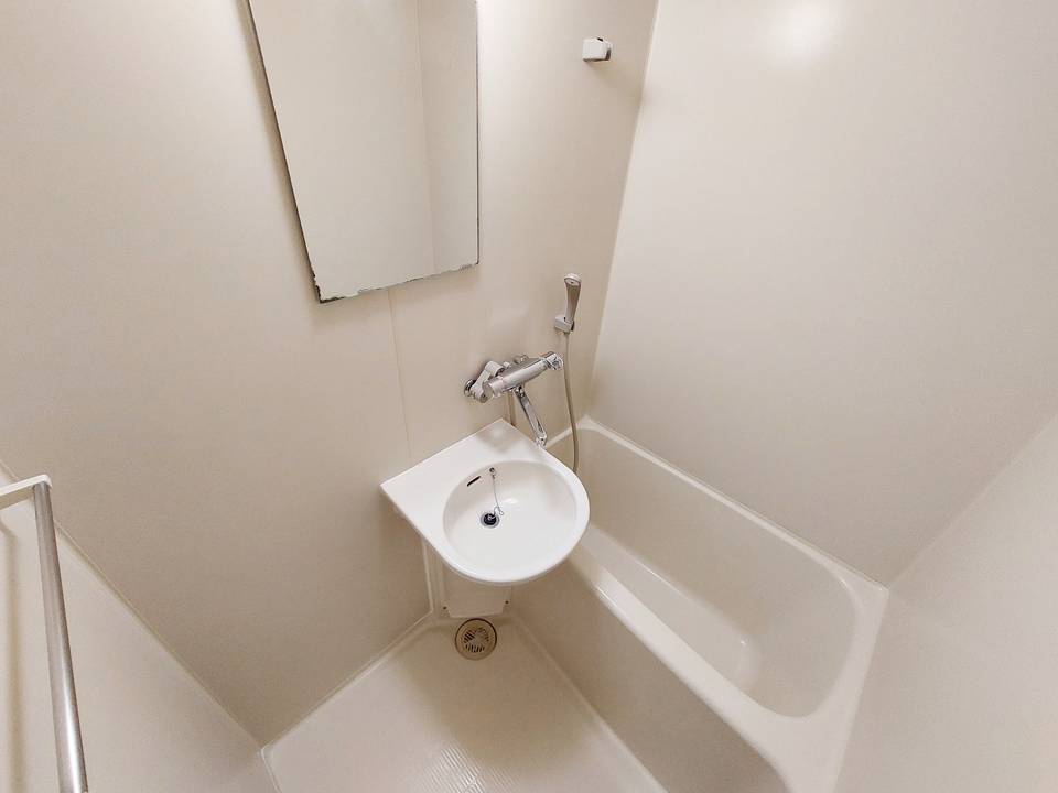 バス・シャワールーム　浴室